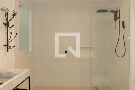 Casa à venda com 485m², 5 quartos e 3 vagasBanheiro 1