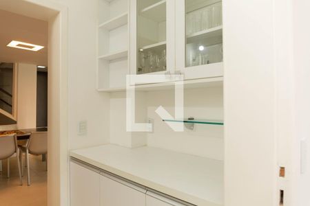 Casa à venda com 485m², 5 quartos e 3 vagasDispensa