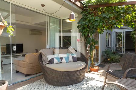 Casa à venda com 485m², 5 quartos e 3 vagasJardim