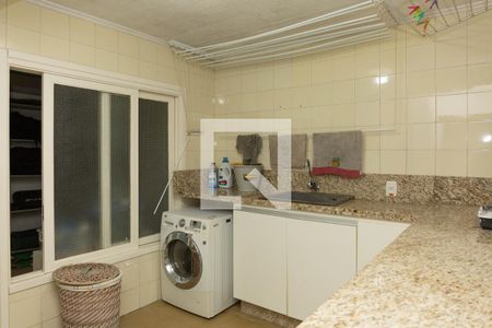 Casa à venda com 485m², 5 quartos e 3 vagasÁrea de Serviço