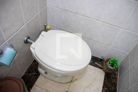 Casa para alugar com 264m², 3 quartos e 4 vagas Casa para alugar com 264m², 3 quartos e 4 vagasBanheiro 3