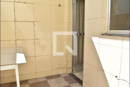 Casa para alugar com 92m², 2 quartos e 1 vagaÁrea de Serviço