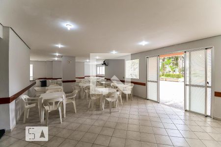 Apartamento para alugar com 67m², 2 quartos e 1 vaga Apartamento para alugar com 67m², 2 quartos e 1 vagaÁrea comum - Salão de festas