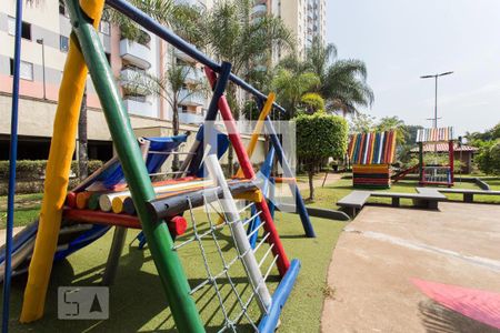 Apartamento para alugar com 67m², 2 quartos e 1 vagaÁrea comum - Playground