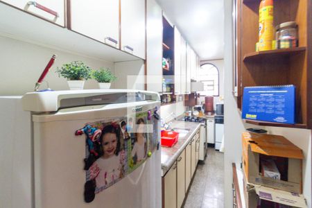 Casa para alugar com 180m², 3 quartos e 2 vagasCozinha