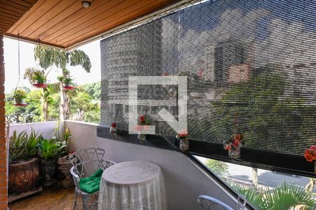 Varanda de apartamento para alugar com 4 quartos, 202m² em Vila Mariana, São Paulo