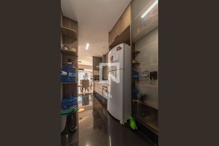 Casa à venda com 300m², 3 quartos e 3 vagas Casa à venda com 300m², 3 quartos e 3 vagasCozinha