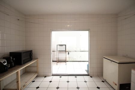 Casa à venda com 640m², 4 quartos e 4 vagasArea de Serviço