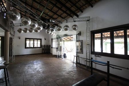 Sala de casa à venda com 4 quartos, 640m² em Trevo, Belo Horizonte