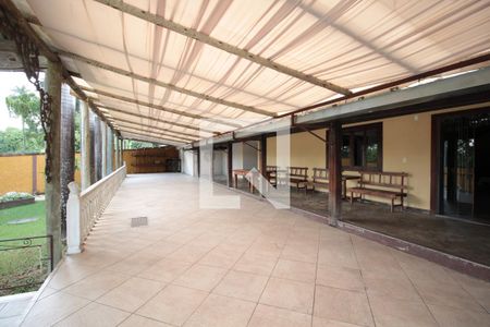 Casa à venda com 640m², 4 quartos e 4 vagasVaranda