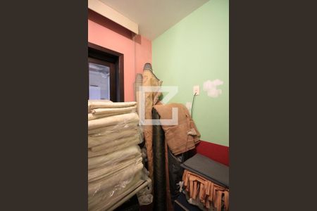 Casa à venda com 640m², 4 quartos e 4 vagasArea de Serviço