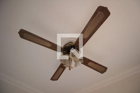 Casa à venda com 640m², 4 quartos e 4 vagasSuite 2