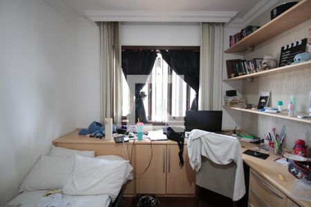 Casa à venda com 640m², 4 quartos e 4 vagasQuarto 1