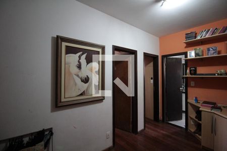 Casa à venda com 640m², 4 quartos e 4 vagasHall dos Dormitórios