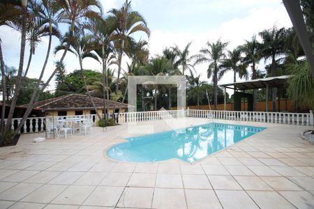 Casa à venda com 640m², 4 quartos e 4 vagasPiscina