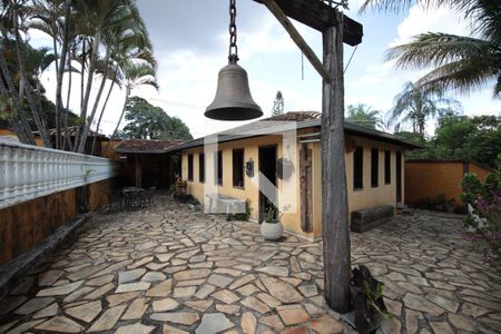 Casa à venda com 640m², 4 quartos e 4 vagasArea Externa