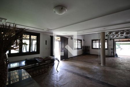 Sala de casa à venda com 4 quartos, 640m² em Trevo, Belo Horizonte