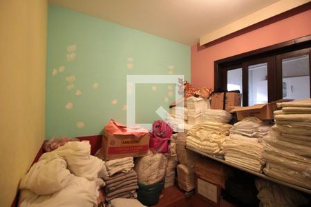 Casa à venda com 640m², 4 quartos e 4 vagasArea de Serviço