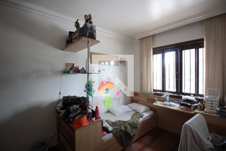 Casa à venda com 640m², 4 quartos e 4 vagasQuarto 2