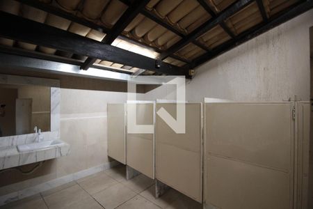 Casa à venda com 640m², 4 quartos e 4 vagasBanheiro Feminino | Salão de Festa