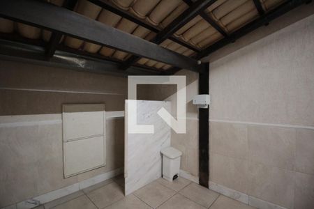 Casa à venda com 640m², 4 quartos e 4 vagasBanheiro Masculino | Salão de Festa