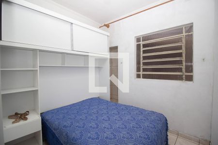 Quarto de casa para alugar com 1 quarto, 70m² em Vila Francos, São Paulo