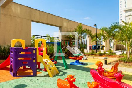 Apartamento à venda com 106m², 4 quartos e 2 vagasÁrea comum - Playground