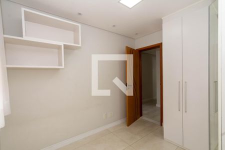 Apartamento à venda com 106m², 4 quartos e 2 vagasQuarto 3