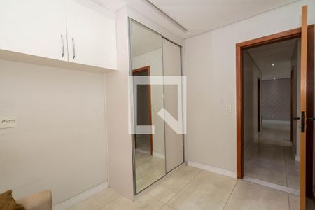 Apartamento à venda com 106m², 4 quartos e 2 vagasQuarto 2