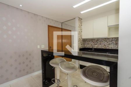 Apartamento à venda com 106m², 4 quartos e 2 vagasCozinha