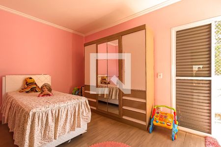 Casa à venda com 267m², 3 quartos e 4 vagasSuíte 2