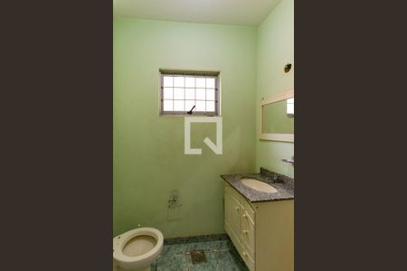 Casa para alugar com 199m², 3 quartos e 4 vagas Casa para alugar com 199m², 3 quartos e 4 vagasBanheiro