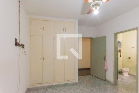 Casa para alugar com 199m², 3 quartos e 4 vagas Casa para alugar com 199m², 3 quartos e 4 vagasSuíte