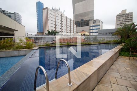 Apartamento à venda com 40m², 1 quarto e 1 vaga Apartamento à venda com 40m², 1 quarto e 1 vagaÁrea comum - Piscina