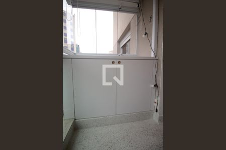 Apartamento à venda com 40m², 1 quarto e 1 vaga Apartamento à venda com 40m², 1 quarto e 1 vagaSala