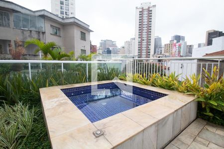 Apartamento à venda com 40m², 1 quarto e 1 vaga Apartamento à venda com 40m², 1 quarto e 1 vagaÁrea comum - Piscina