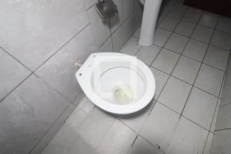 Apartamento para alugar com 70m², 2 quartos e sem vagaBanheiro 