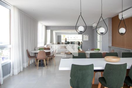 Apartamento para alugar com 32m², 1 quarto e sem vaga Apartamento para alugar com 32m², 1 quarto e sem vagaÁrea comum - Salão de festas