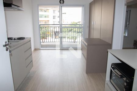 Apartamento para alugar com 32m², 1 quarto e sem vaga Apartamento para alugar com 32m², 1 quarto e sem vagaSala e Cozinha