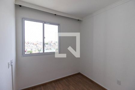 Quarto 2 de apartamento para alugar com 2 quartos, 38m² em Vila Tolstoi, São Paulo