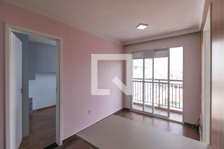 Sala de apartamento para alugar com 2 quartos, 38m² em Vila Tolstoi, São Paulo