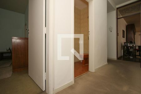 Corredor dos Quartos de apartamento à venda com 3 quartos, 198m² em Jardim Paulista, São Paulo
