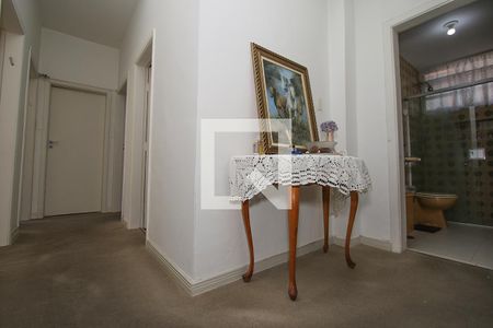 Corredor dos Quartos de apartamento à venda com 3 quartos, 198m² em Jardim Paulista, São Paulo