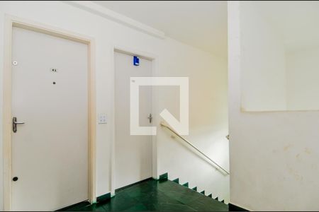 Hall de Entrada de apartamento para alugar com 2 quartos, 44m² em Cidade Parque Brasilia, Guarulhos