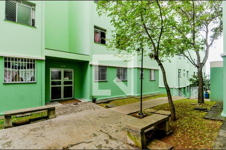 Apartamento para alugar com 44m², 2 quartos e 1 vagaEntrada Bloco
