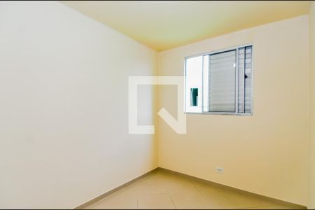 Quarto 2 de apartamento para alugar com 2 quartos, 44m² em Cidade Parque Brasilia, Guarulhos
