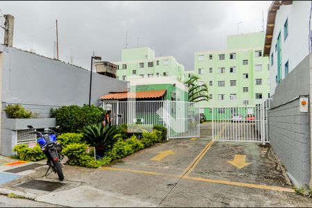Fachada do Condomínio de apartamento para alugar com 2 quartos, 44m² em Cidade Parque Brasilia, Guarulhos