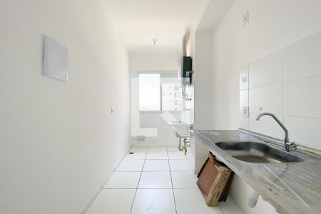 Apartamento à venda com 46m², 2 quartos e 1 vaga Apartamento à venda com 46m², 2 quartos e 1 vagaCozinha e Área de Serviço