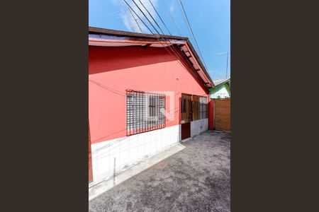 Fachada de casa à venda com 1 quarto, 47m² em Vila Constança, São Paulo