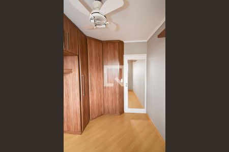 Apartamento à venda com 70m², 3 quartos e 1 vagaQuarto 2